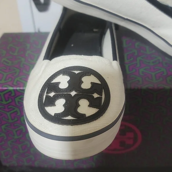 Tory Burch Slip Ons Black And White Shoes - Picture 2 of 8
